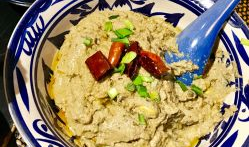 羊油炒麻豆腐,传统美食的独特风味体验